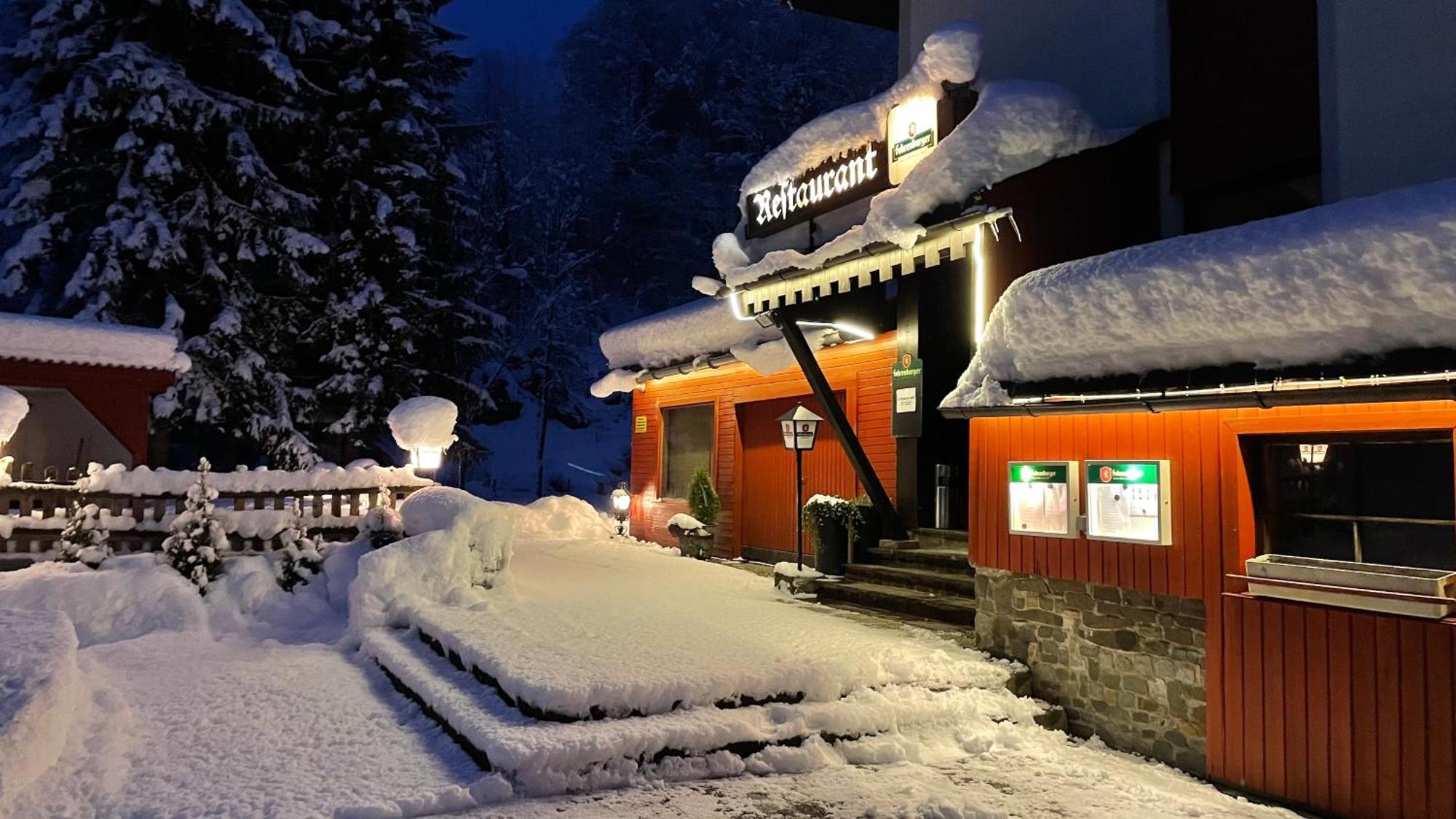 Gasthof Paluda - Pizzeria Dalaas Dış mekan fotoğraf